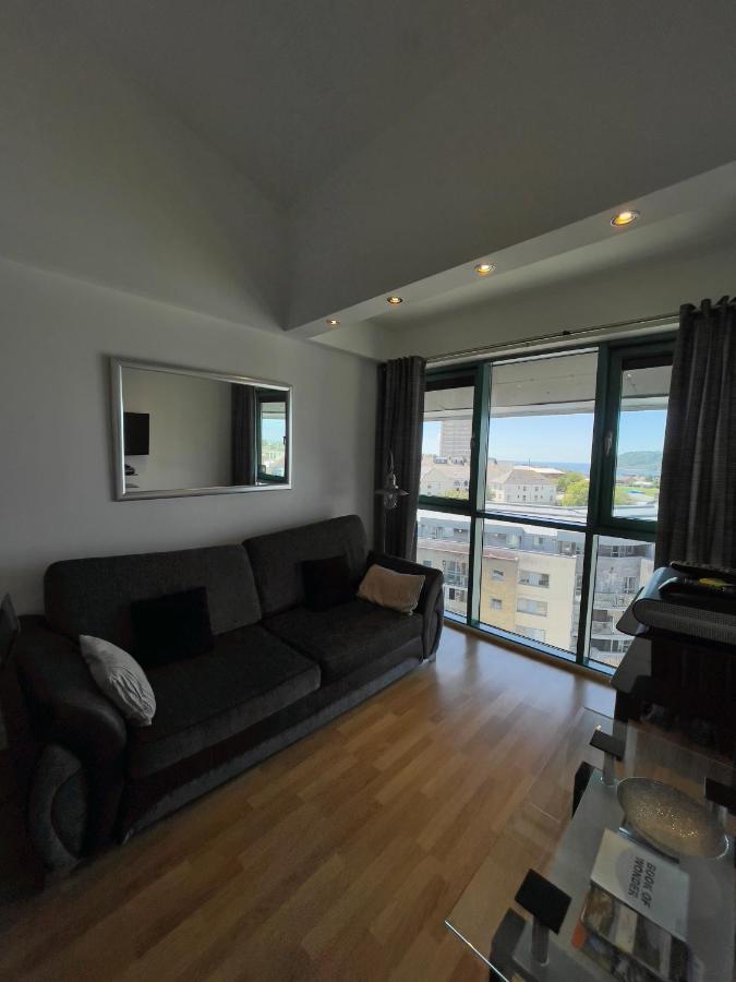 Ocean Crescent Plymouth City Centre Penthouse Level Over 25'S Only Exterior foto